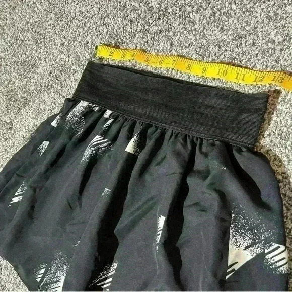 NWT Luna Tiks Skirt - Women’s / Junior’s Size Medium - Made In The USA - Picture 2 of 8